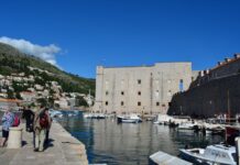 Identifying the Gate of the Red Faction